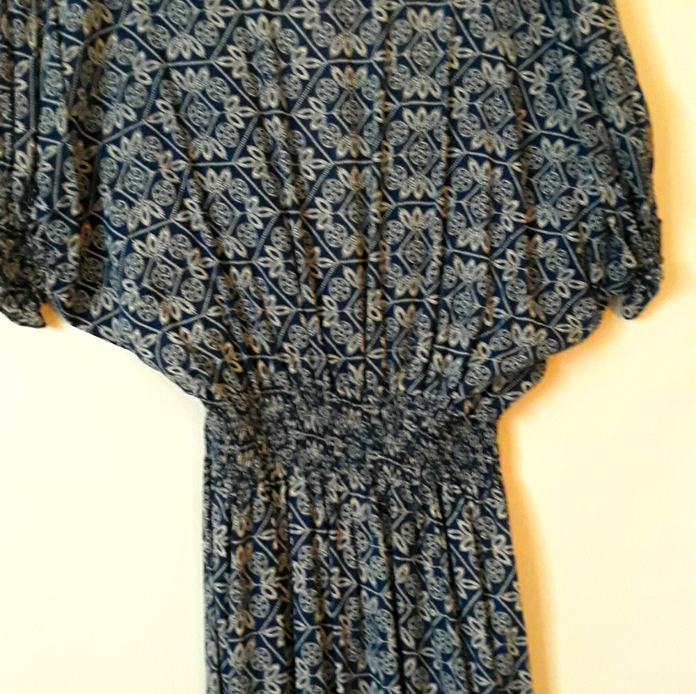 Women's dress